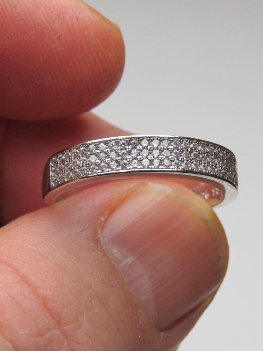 *925 Sterling Silver Diamond Band
